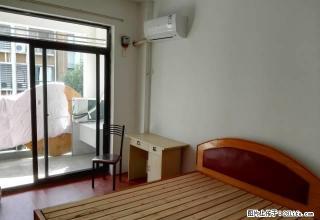 (单间出租)临城新城时代带阳台带空调单间出租，中等装修拎包入住 - 舟山28生活网 zhoushan.28life.com
