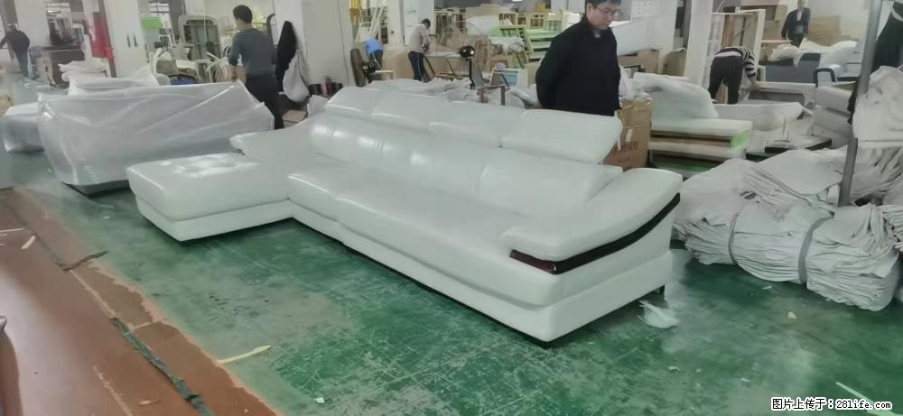 【大厂仿真皮沙发】实木框架,高回弹海绵45密度。全新包装,质量非常好,3.6米右贵妃 - 各类家具 - 居家生活 - 舟山分类信息 - 舟山28生活网 zhoushan.28life.com