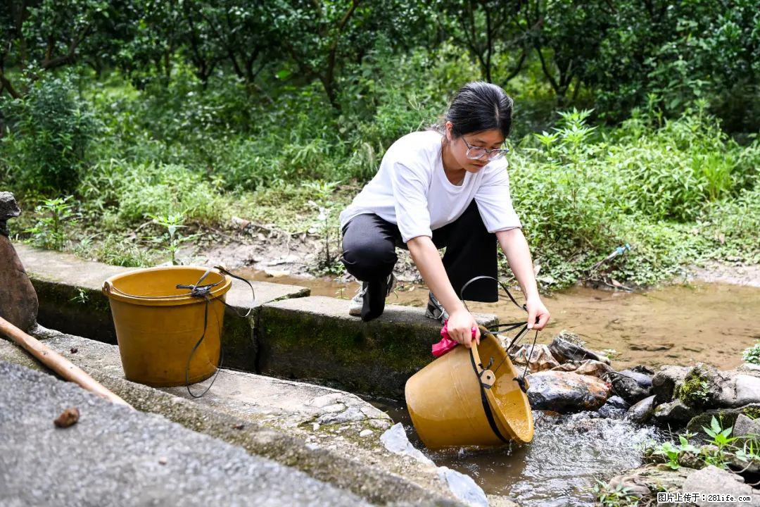 全网追的“扁担女孩”，找了一份暑假工，时薪12元 - 舟山生活资讯 - 舟山28生活网 zhoushan.28life.com